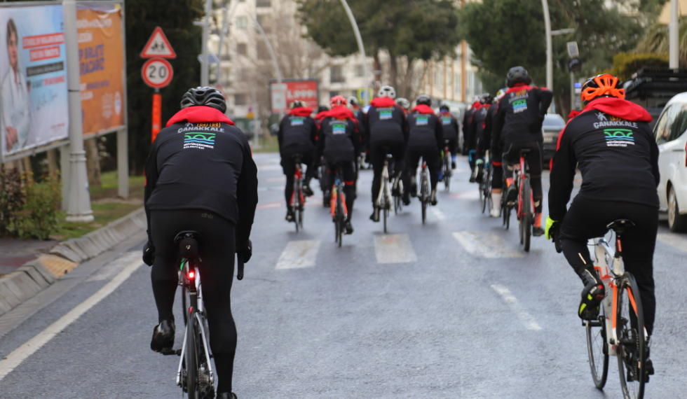 Çanakkale şehitleri anısına 300 kilometre pedal çevirecekler